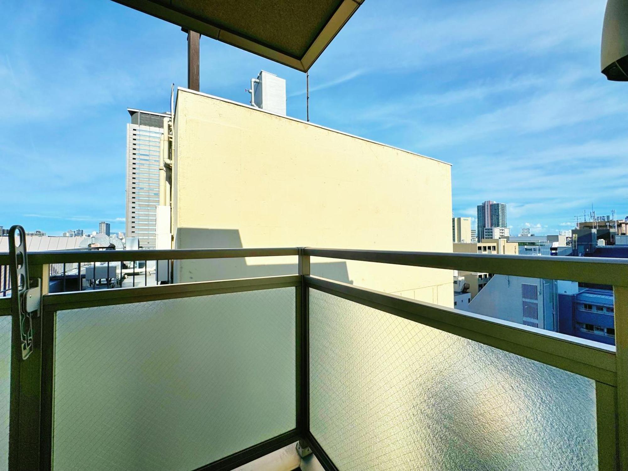 クリスタルコート難波 Apartment Osaka Exterior photo
