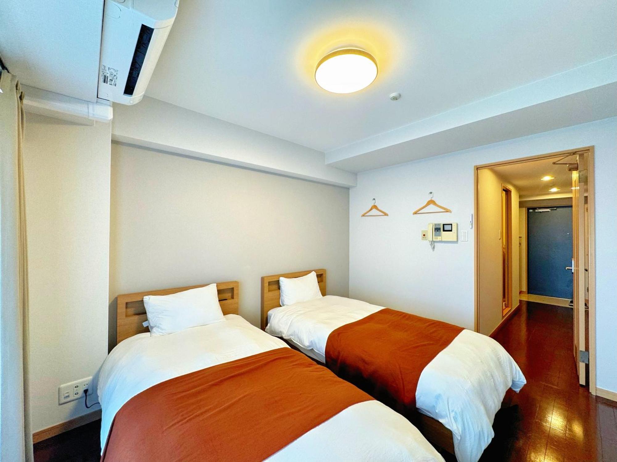 クリスタルコート難波 Apartment Osaka Exterior photo