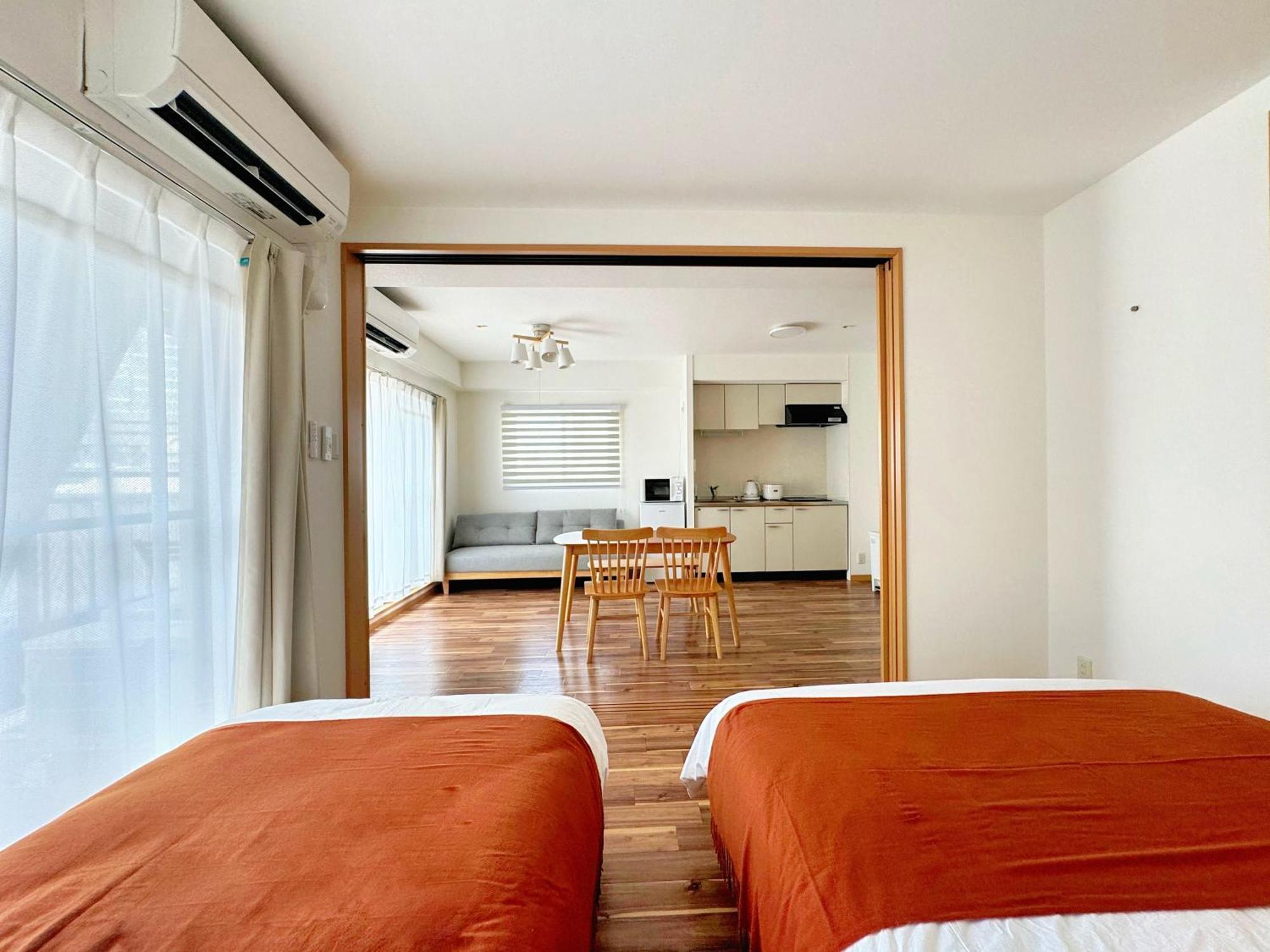 クリスタルコート難波 Apartment Osaka Exterior photo