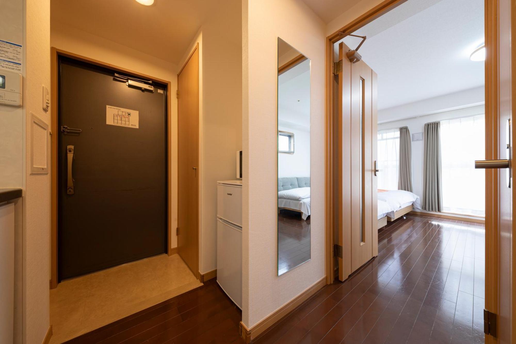 クリスタルコート難波 Apartment Osaka Exterior photo